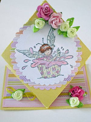 Cupcake spring fold card