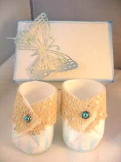 Baby bootees gift box