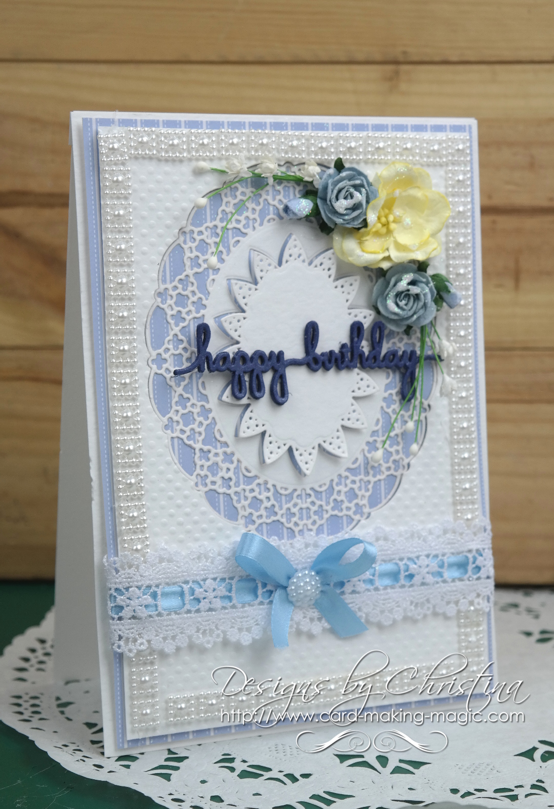 Spellbinders Oval Regalia in Blue